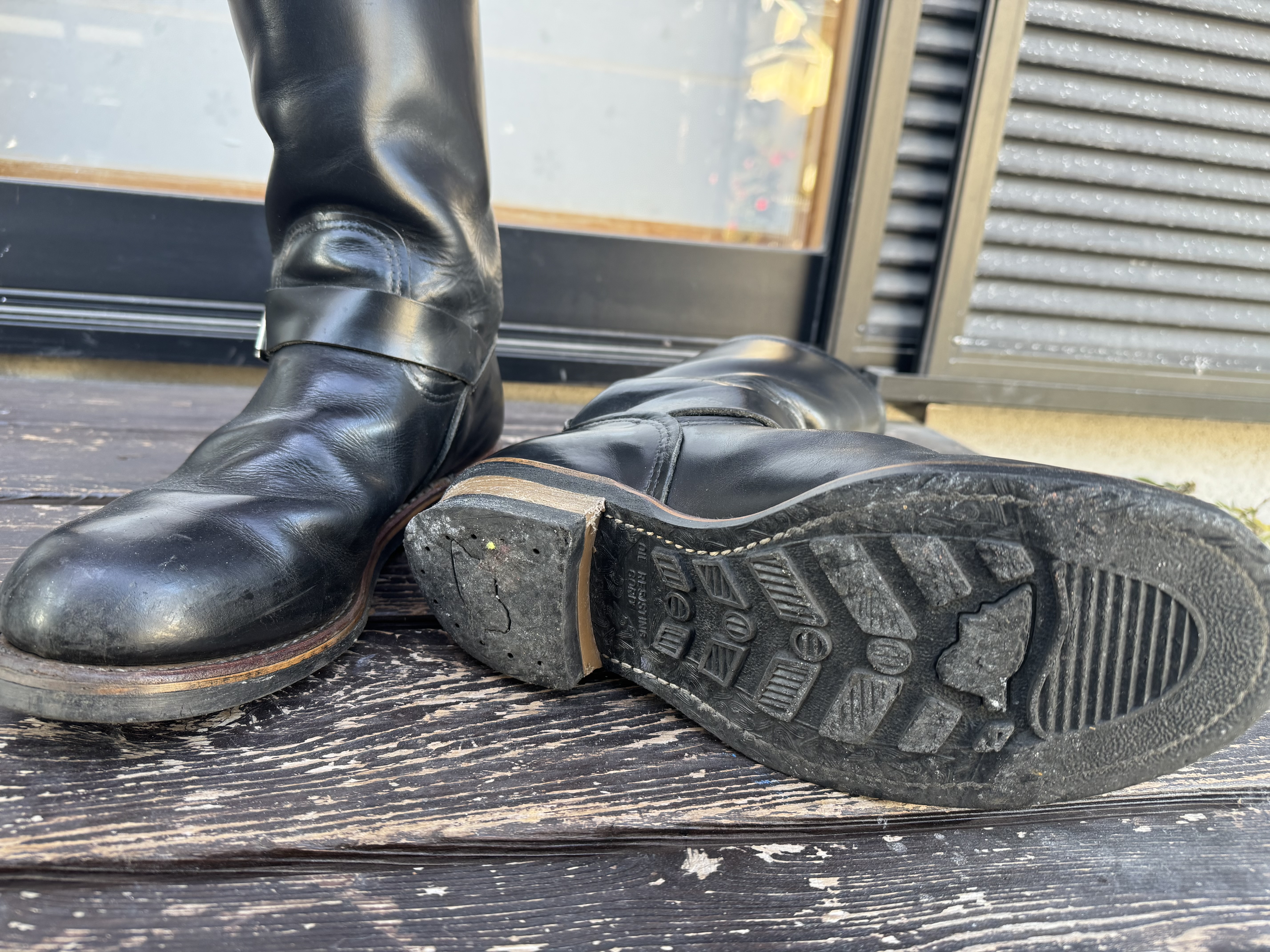 レッドウィング PT91 エンジニアブーツの純正ソールのパターンと減り具合