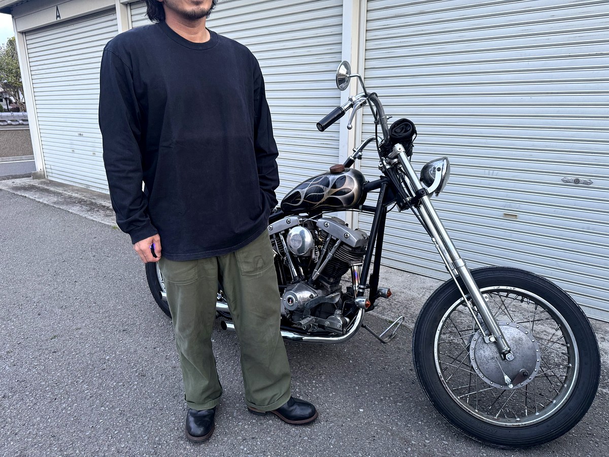PRO CLUB ヘビーウェイト黒ロンT×ベイカーパンツ×エンジニアブーツのチョッパースタイル